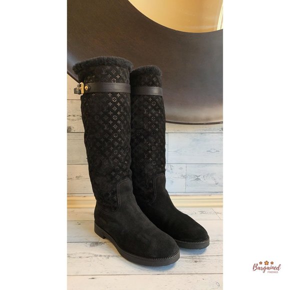 🛑SOLD🛑Authentic LOUIS VUITTON Monogram Suede - Picture 13 of 13